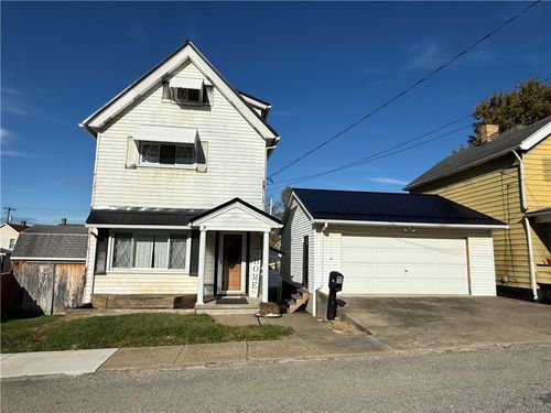 512 Watson St, Vandergrift, PA, 15690-1512 | Card Image