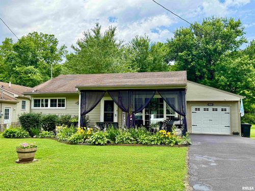 302 Lindsey Ave, Metropolis, IL, 62960-1162 | Card Image