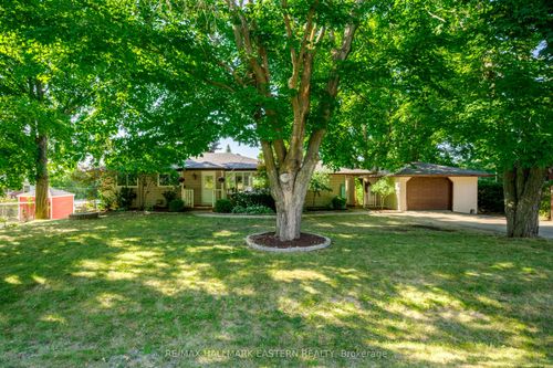 968 Smith Crt, Bridgenorth, ON, K0L1H0 | Card Image