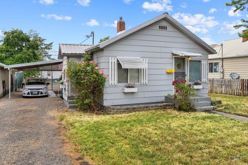 422 7th St, Clarkston, WA, 99403-1814 | Card Image
