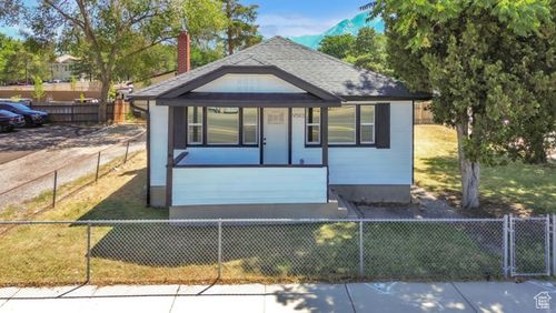 9593 S 700 E, Sandy, UT, 84070-3450 | Card Image
