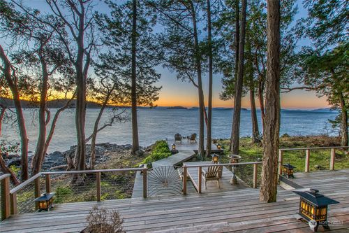 1964 Channel Rd, Eastsound, WA, 98245 | Card Image