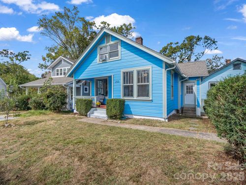 200 Courtland Pl, Asheville, NC, 28801-2115 | Card Image