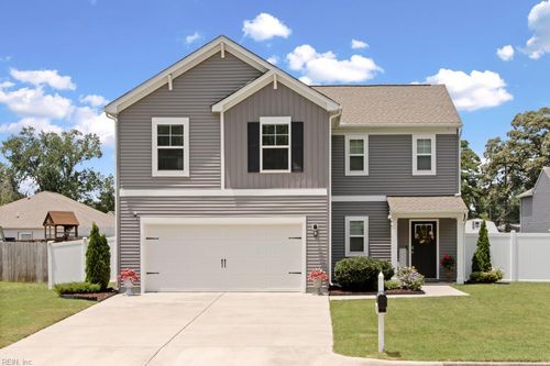 520 Bridgeway Ct, West Point, VA, 23181-9718 | Card Image