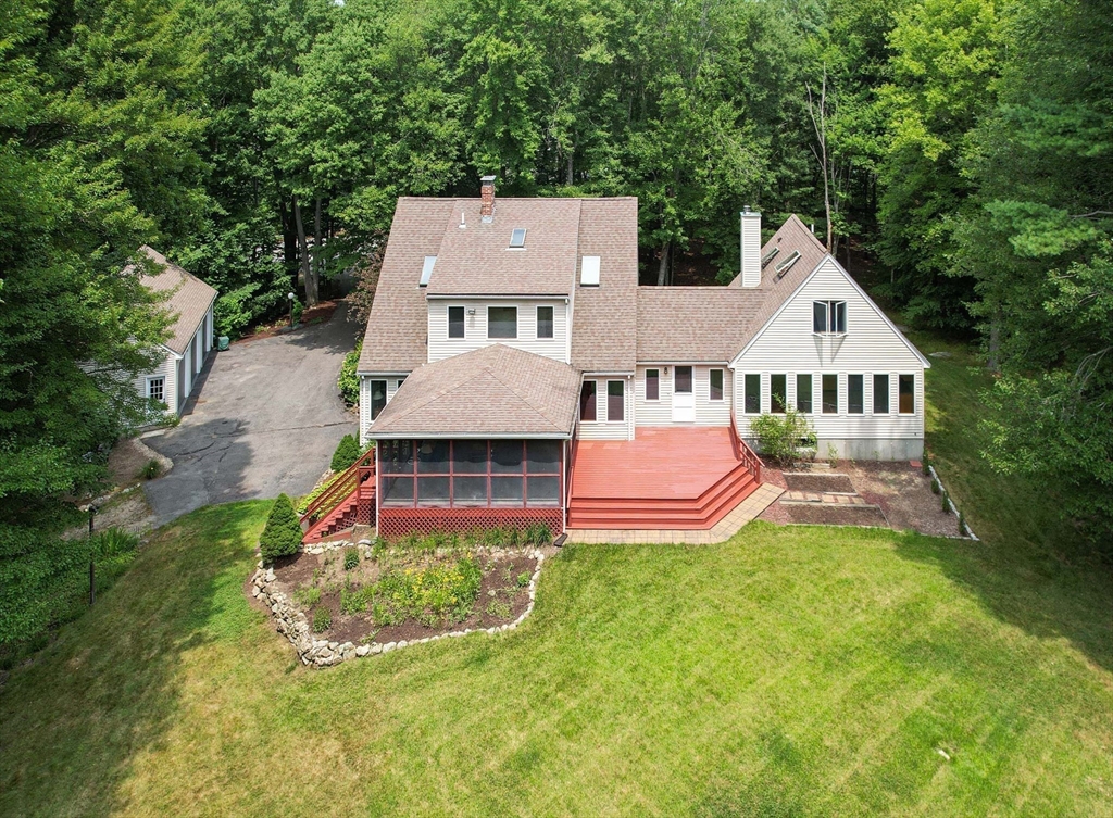 Chestnut St, Hopkinton, MA 01748