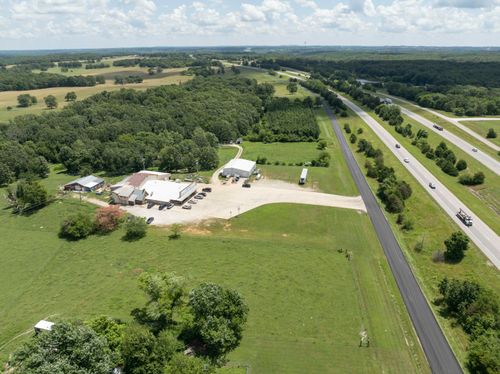 6839 Outer Rd, Mountain Grove, MO, 65711-9460 | Card Image