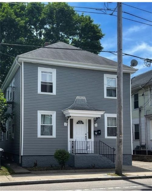 1884 Smith St, North Providence, RI, 02911-1908 | Card Image