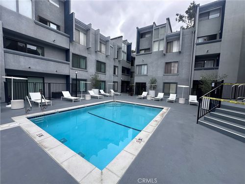 apt-26-1940 N Highland Ave, Los Angeles, CA, 90068-3292 | Card Image