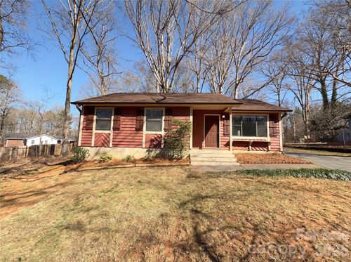 8524 Clear Meadow Ln, Charlotte, NC, 28227-6475 | Card Image