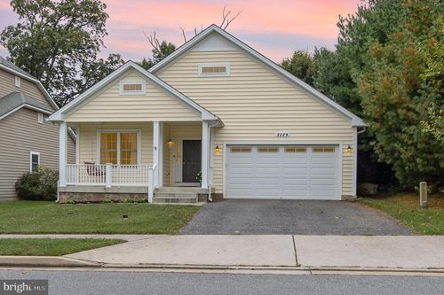2229 W Geipe Rd, Catonsville, MD, 21228-4764 | Card Image