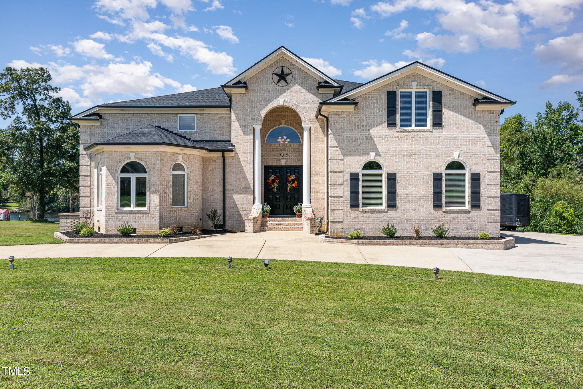 Shoreline Dr, Princeton, NC 27569