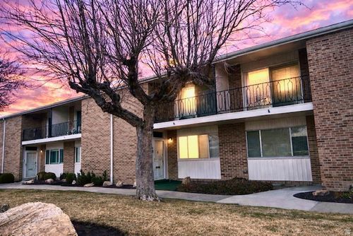 unit-267-829 E Three Fountains Dr, Murray, UT, 84107-5267 | Card Image