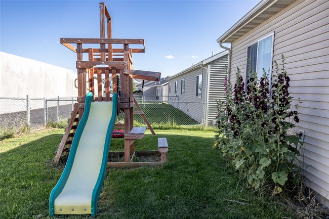 138 Empire Loop, Townhouse with 2 bedrooms, 2 bathrooms and null parking in Kalispell MT | Image 36