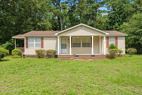 109 Lake Dr, Leland, NC, 28451-7601 | Card Image