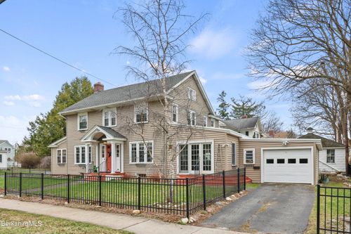 133 Pomeroy Ave, Pittsfield, MA, 01201-6955 | Card Image