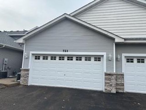 721-721 Park Brook Rd Nw, Isanti, MN, 55040-7039 | Card Image