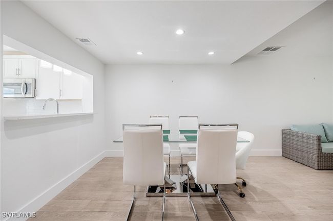 Dining area | Image 12
