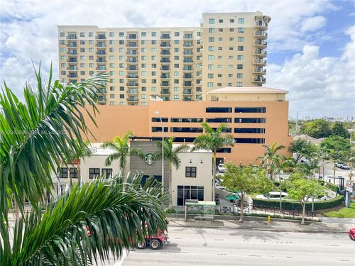 506-117 Nw 42nd Ave, Miami, FL, 33126-5416 | Card Image