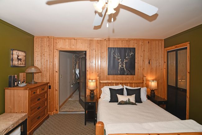 Knotty Pine accents | Image 47