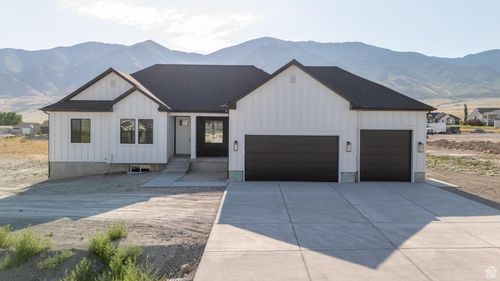 7262 N Lake Vista Dr, Lake Point, UT, 84074-3492 | Card Image