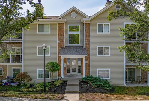 unit-3-350 Timber Ridge Dr, Wilder, KY, 41071-3326 | Card Image