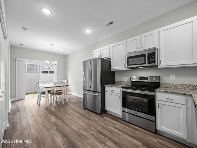 266 Sandy Cove Ln, Townhouse with 3 bedrooms, 4 bathrooms and null parking in Sneads Ferry NC | Image 25