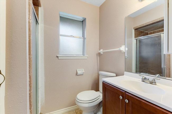 5003 Camden Ln, House other with 3 bedrooms, 2 bathrooms and 2 parking in Pearland TX | Image 24