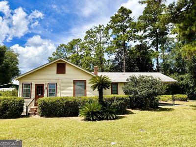 283 First Street, House other with 3 bedrooms, 2 bathrooms and 1 parking in Folkston GA | Image 1