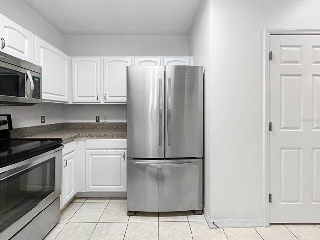 30132 Wellesley Way, Townhouse with 2 bedrooms, 3 bathrooms and null parking in WESLEY CHAPEL FL | Image 4