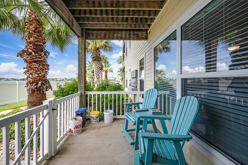 28 Sandollar St, Rockport, TX, 78382-3770 | Card Image