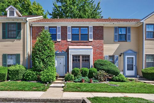 9 Redtwig Ct, Peekskill, NY, 10566-4126 | Card Image