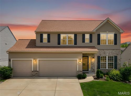 6502 Buckingham Palace Dr, Imperial, MO, 63052-3804 | Card Image