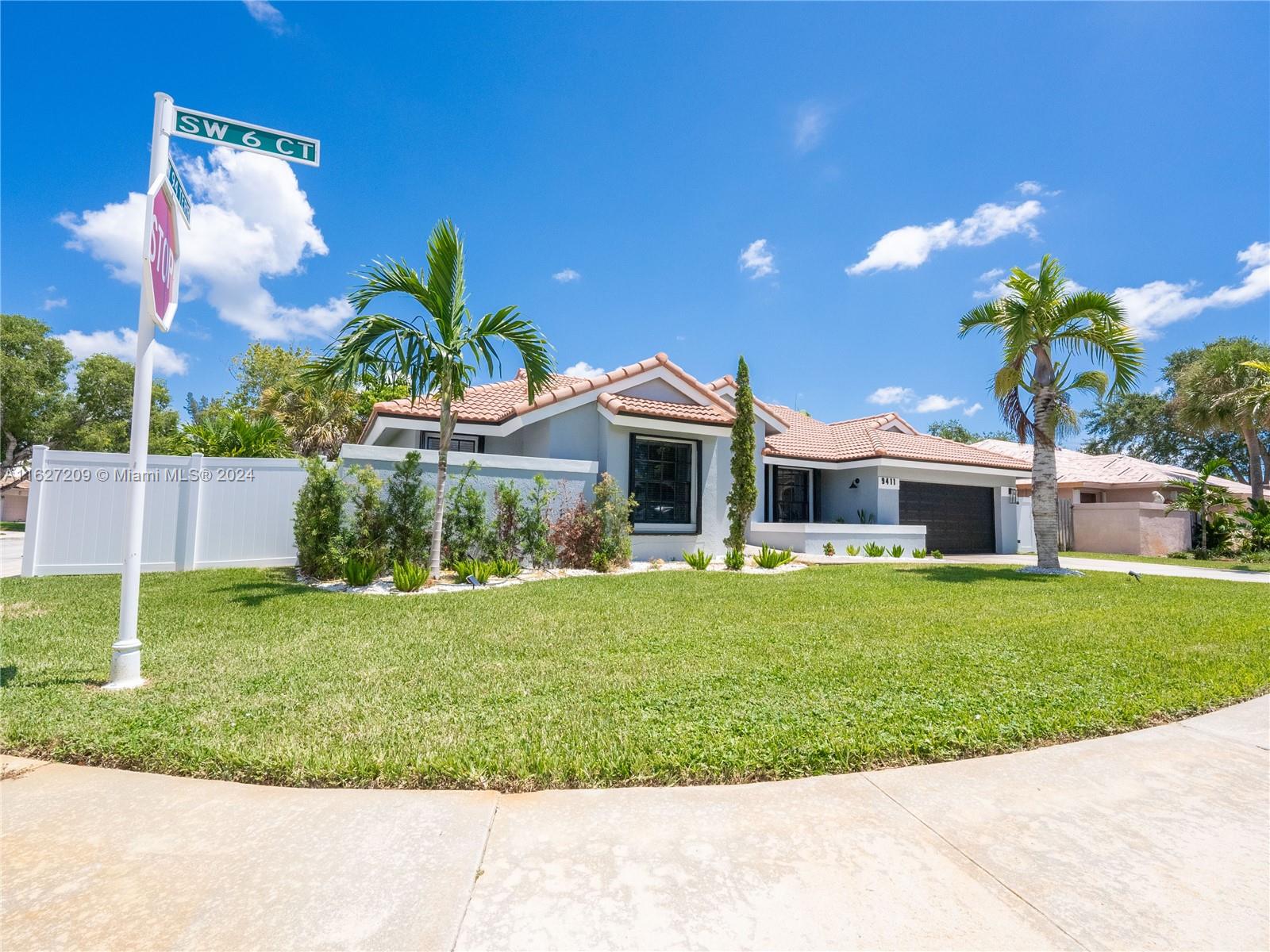 6th Ct, Pembroke Pines, FL 33025