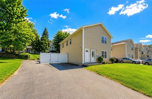 175 Russo St, Providence, RI, 02904-1290 | Card Image