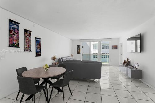apt-14c-5001 Collins Ave, Miami Beach, FL, 33140-2739 | Card Image