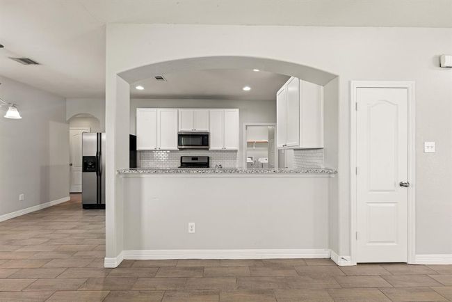 3010 Lockeridge Village Dr, House other with 3 bedrooms, 2 bathrooms and 2 parking in Spring TX | Image 15