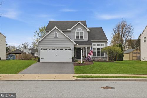 42 Misty Mdws, Reinholds, PA, 17569-9337 | Card Image