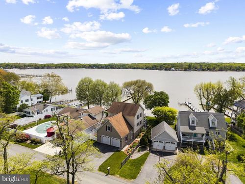 94 Crescent Ln, ELKTON, MD, 21921-7366 | Card Image