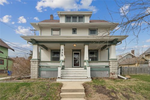 335 18th St Se, Cedar Rapids, IA, 52403-2232 | Card Image