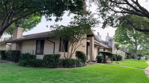 7202 S Dairy Ashford Rd, Houston, TX, 77072-5117 | Card Image