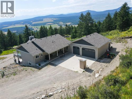1415 Wolf Way Road, Bridesville, BC, V0H1Y0 | Card Image