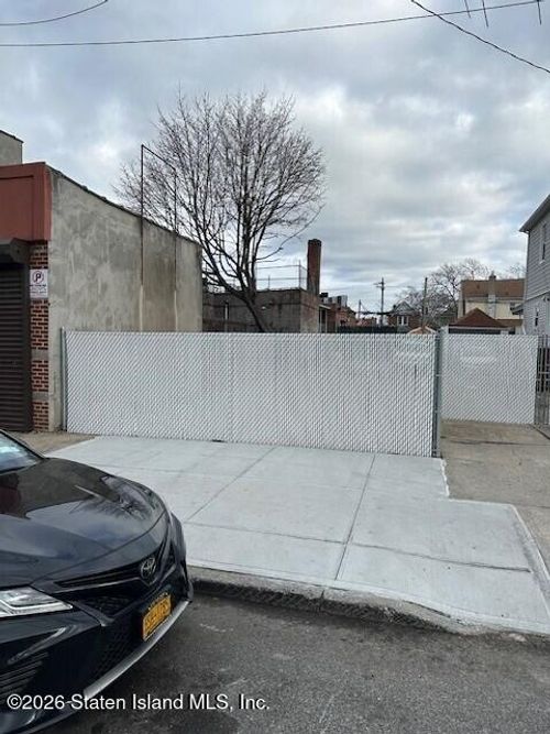 1709 E 51st St, Brooklyn, NY, 11234-3803 | Card Image