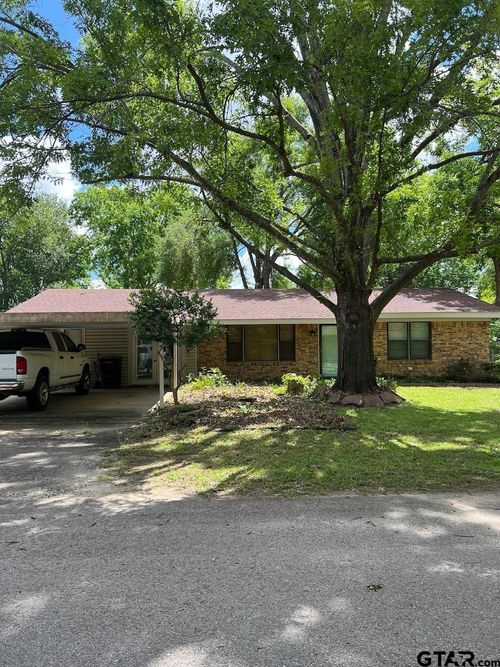 320 Bowers St, Lindale, TX, 75771-6230 | Card Image