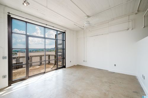 406-2201 5th Ave S, BIRMINGHAM, AL, 35233-2341 | Card Image