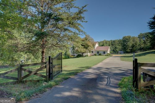 369 Parker Rd, mcdonough, GA, 30252-2750 | Card Image