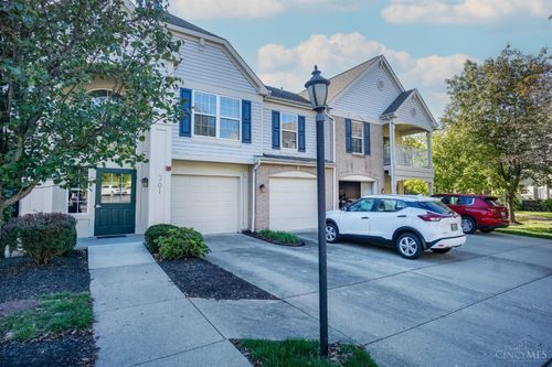 301 Doublegate Dr, Milford, OH, 45150 | Card Image