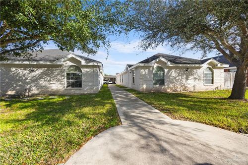 2118 Aruba Dr, Edinburg, TX, 78541-3986 | Card Image