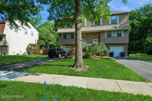 56 Dortmunder Dr, Manalapan, NJ, 07726-3800 | Card Image