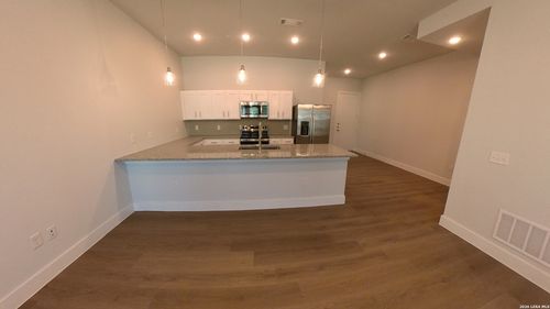 apt-3101-330 E Carson St, San Antonio, TX, 78208-1199 | Card Image