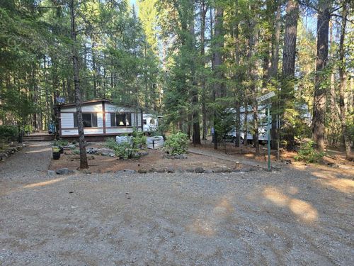 100 Linkhart Dr, Selma, OR, 97538-9731 | Card Image